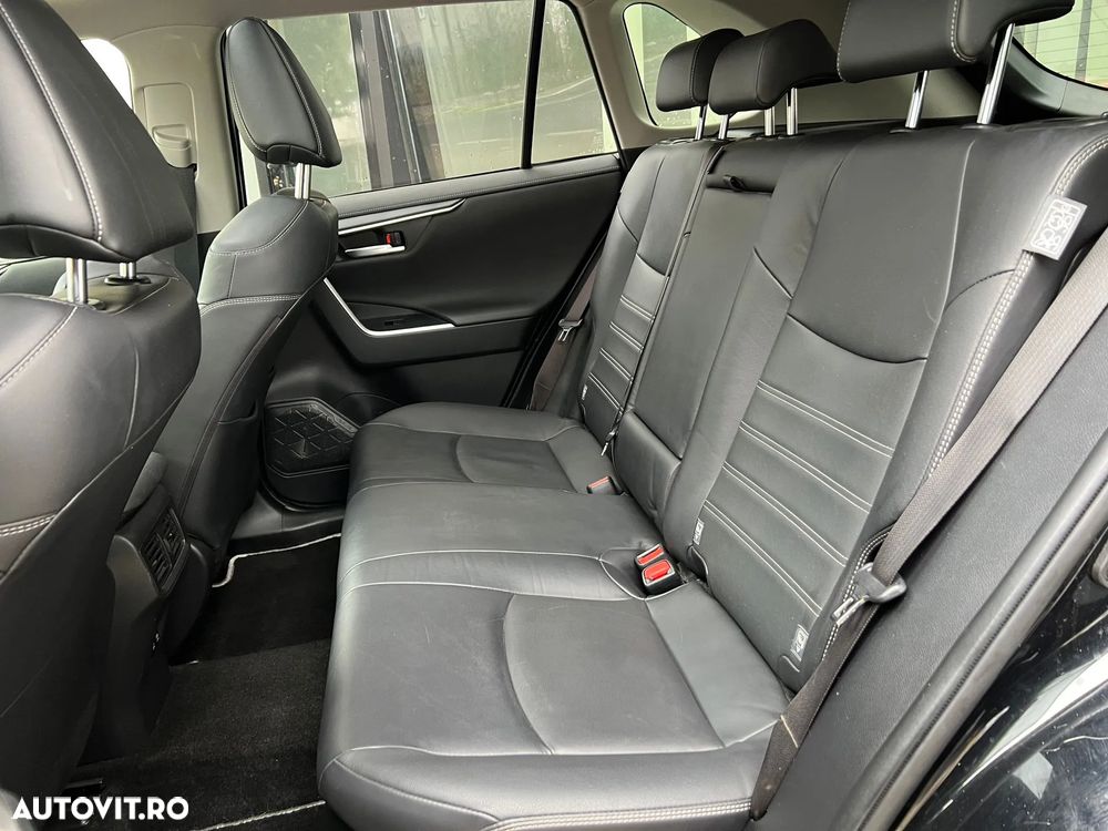 Toyota RAV4 2.5 Hybrid VVT-iE 4x4 Luxury Premium - 6