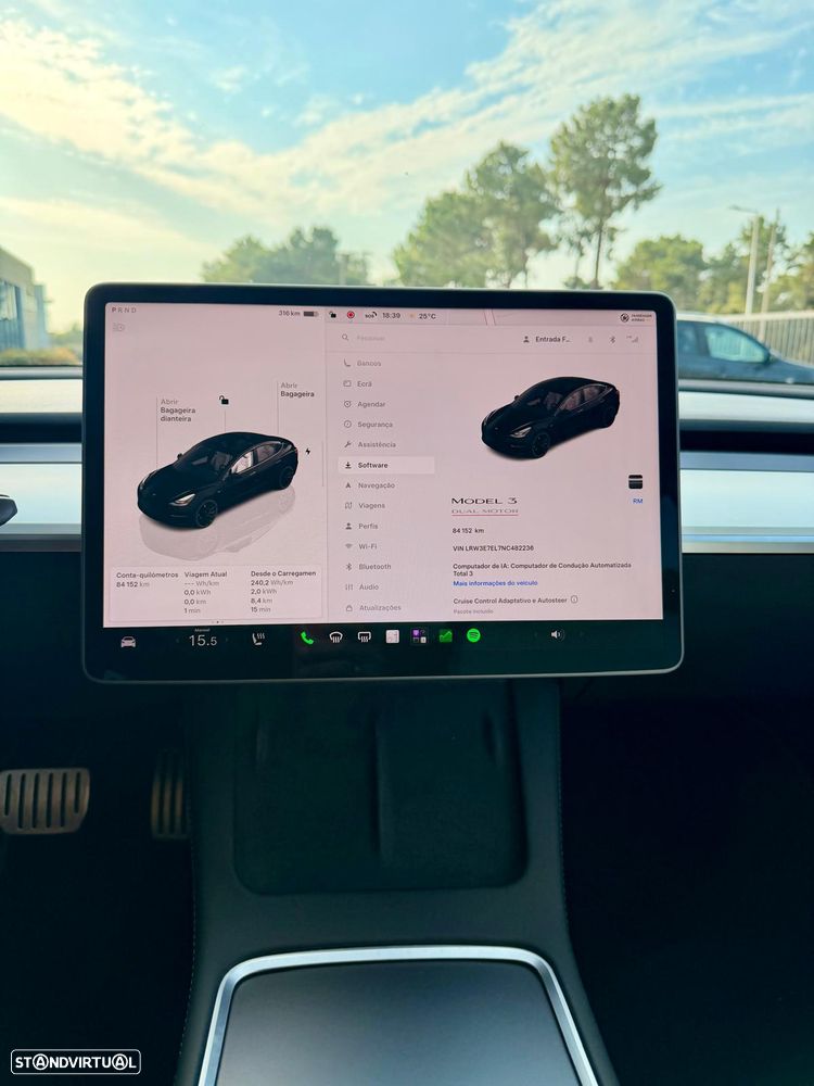 Tesla Model 3 Long Range AWD Dual Motor Performance - 5