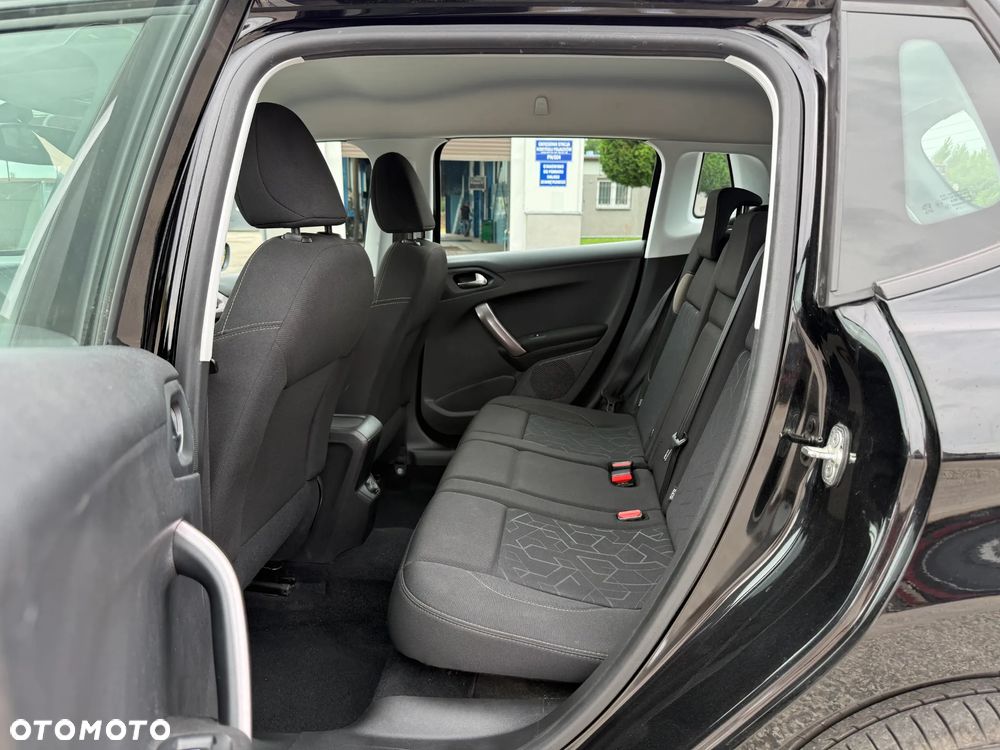 Peugeot 2008 PureTech 82 Allure - 5