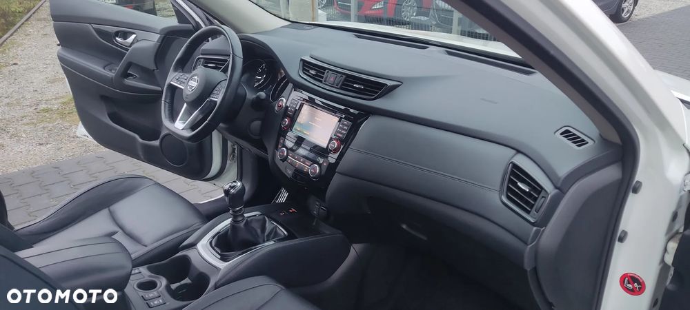 Nissan X-Trail 1.6 DIG-T Tekna - 13