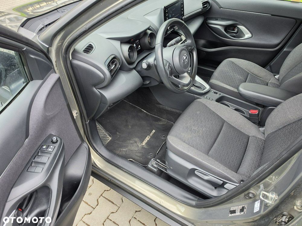 Toyota Yaris Cross - 14