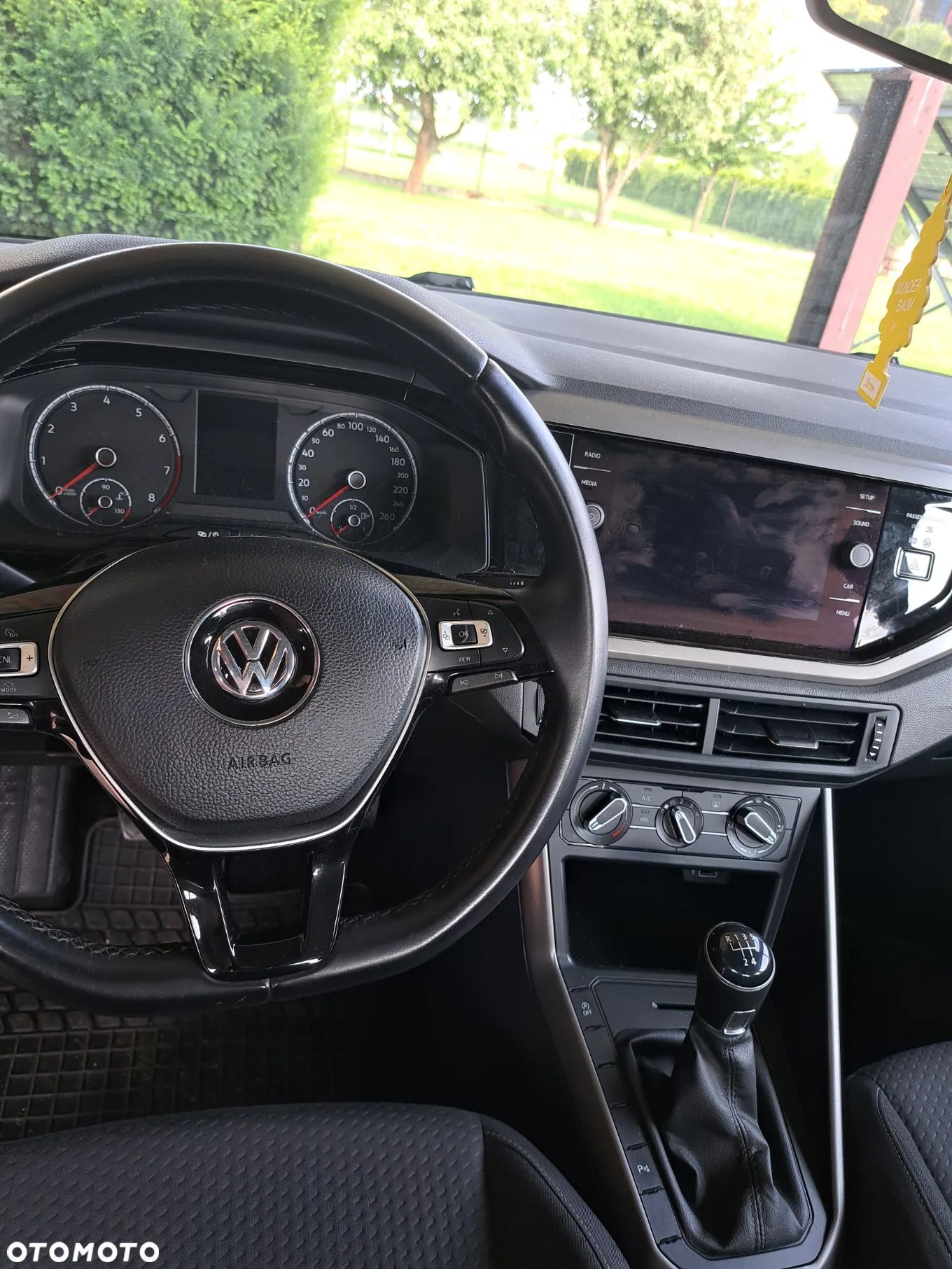 Volkswagen Polo 1.0 TSI Comfortline - 5