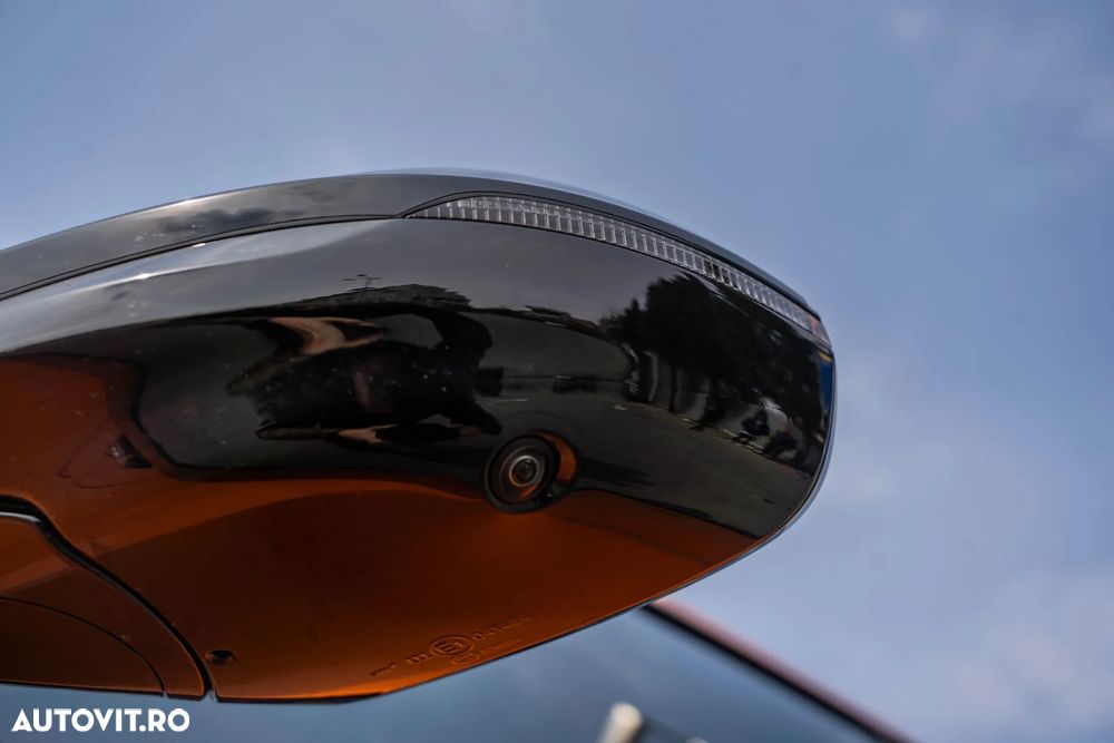 Lamborghini URUS - 33