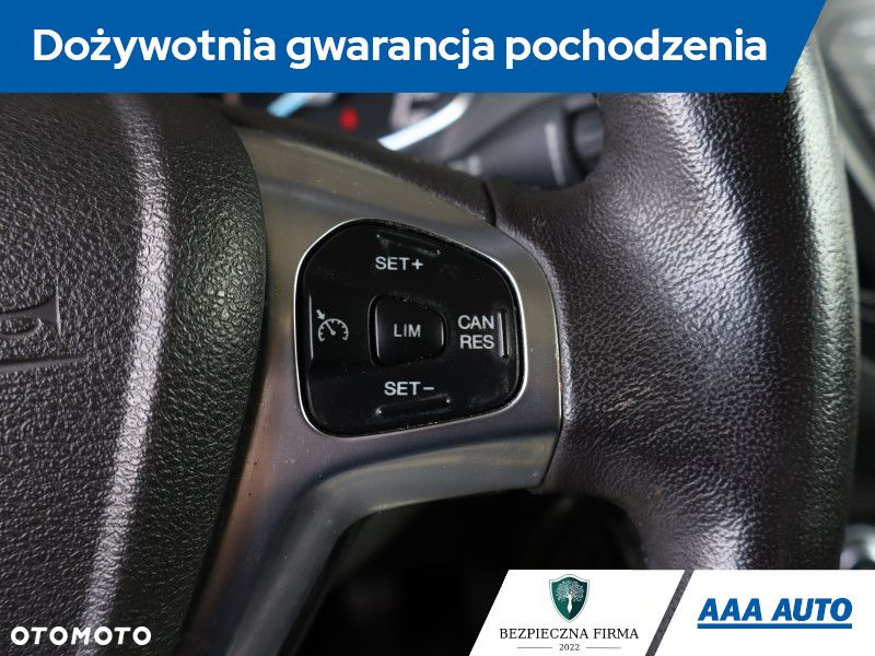 Ford Tourneo Courier - 20