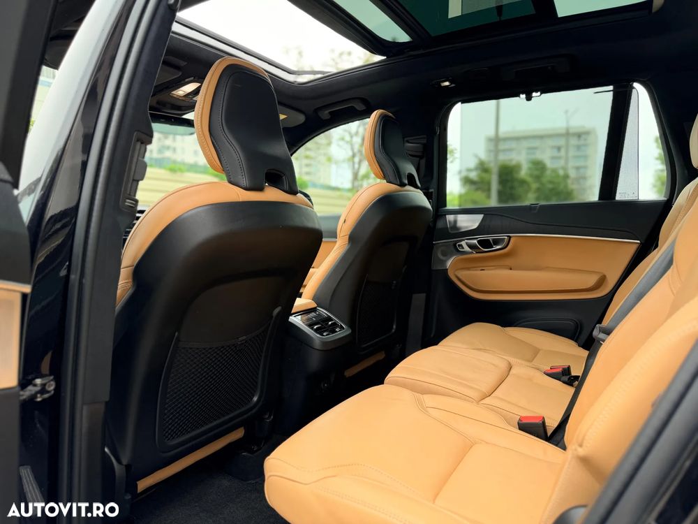 Volvo XC 90 B5 D AWD Ultimate Bright - 11