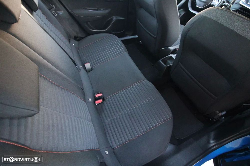 Peugeot 2008 1.2 PureTech Active Pack - 28