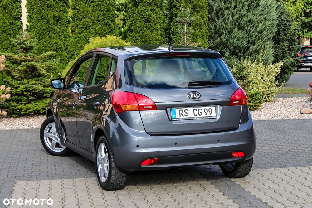Kia Venga 1.4 L - 14