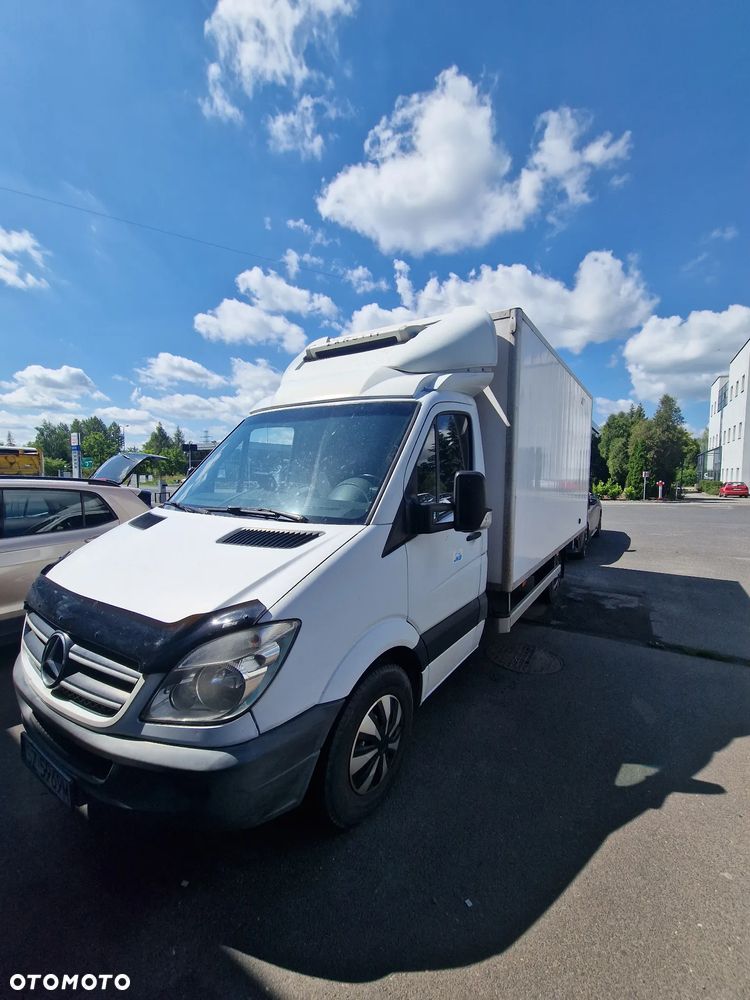 Mercedes-Benz Sprinter - 1