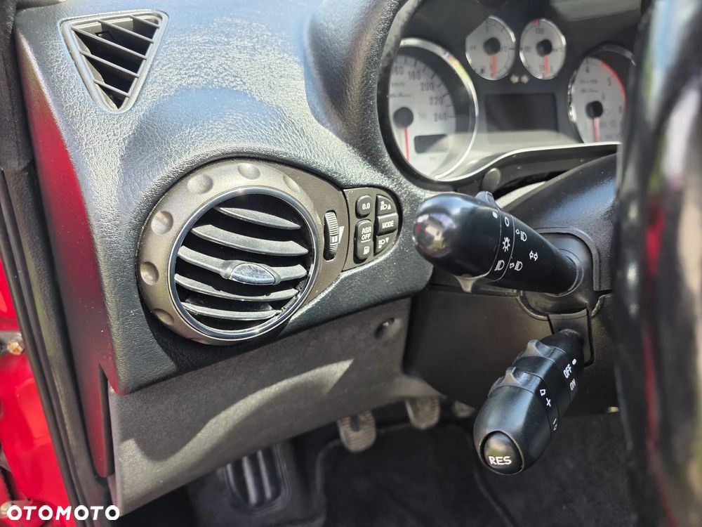 Alfa Romeo GT 1.9 JTD M-Jet Sportiva - 23