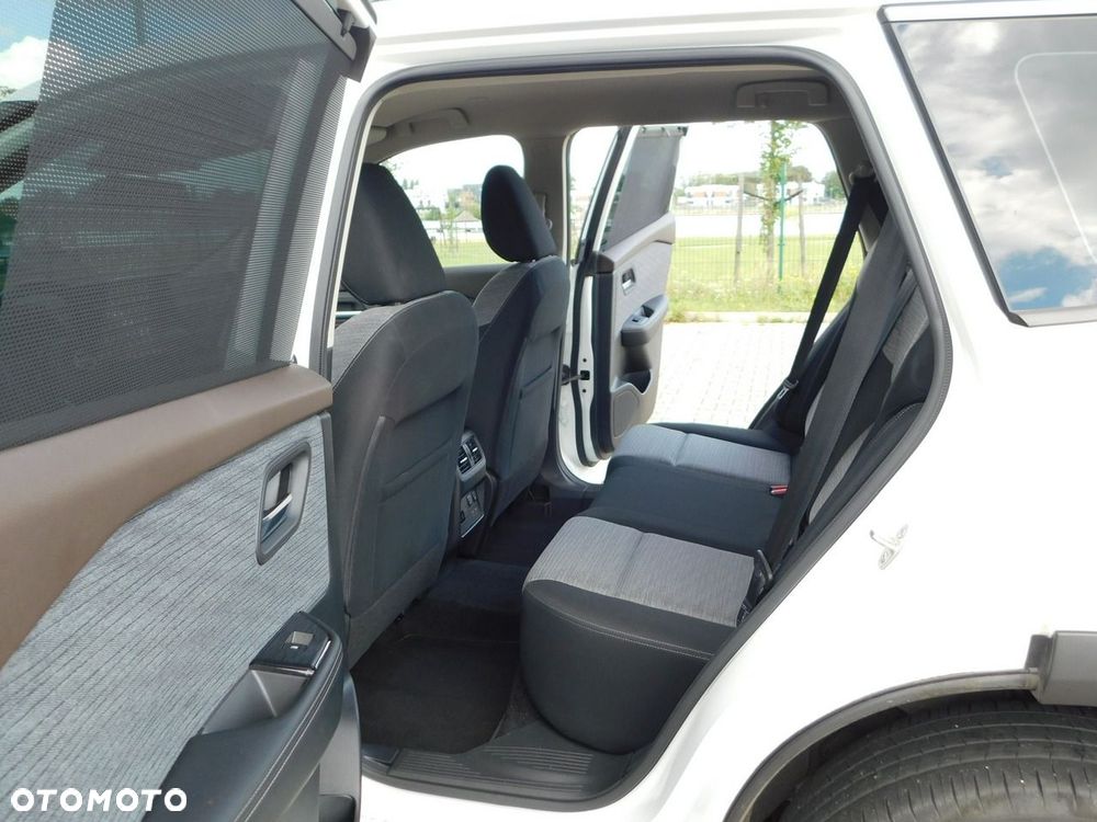 Nissan X-Trail - 11