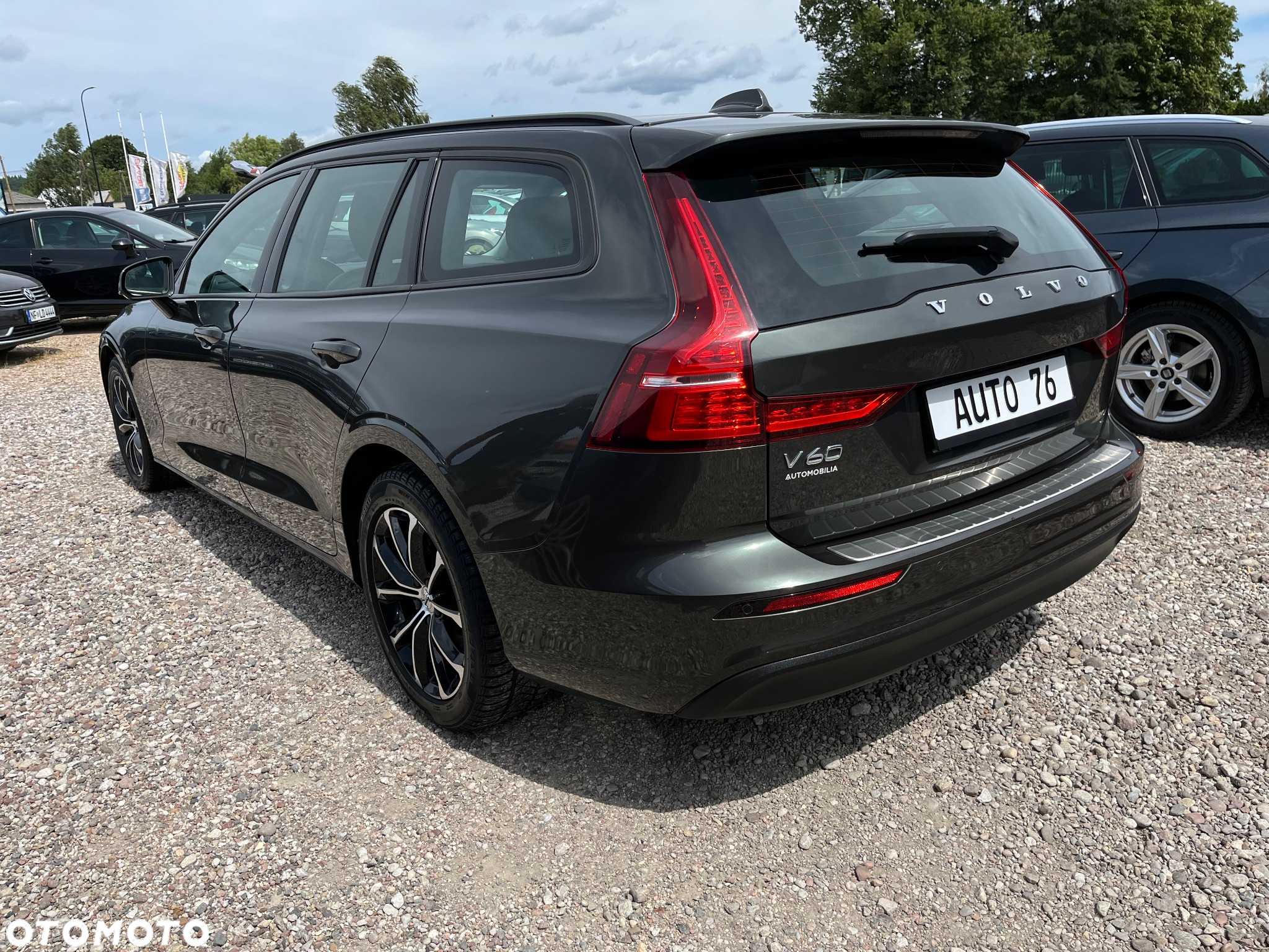 Volvo V60 D3 Momentum Pro - 2