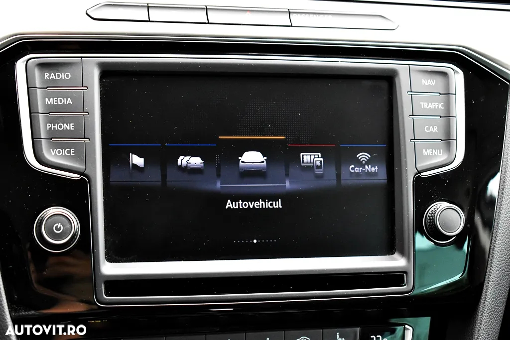 Volkswagen Passat Variant 2.0 BiTDI 4Mot DSG Highline - 33