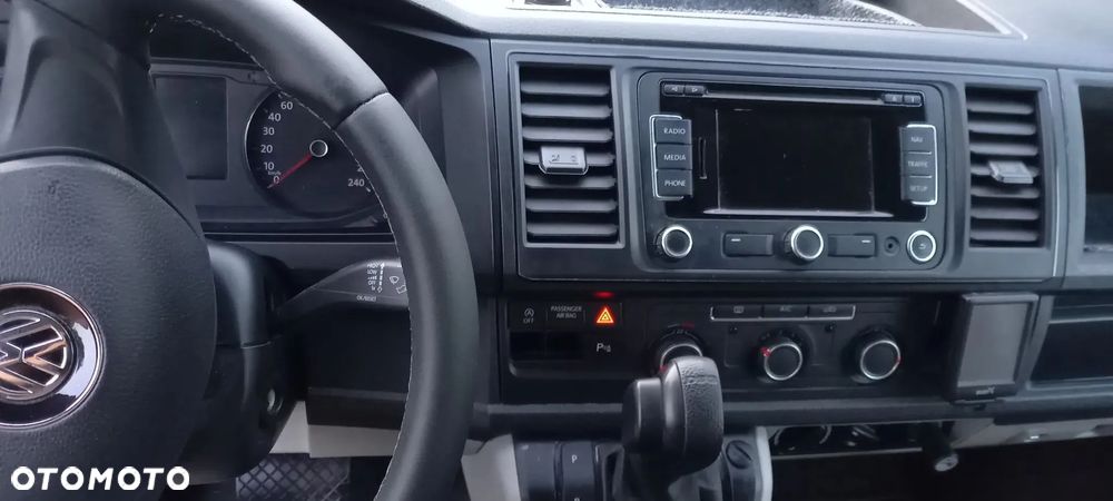 Volkswagen Caravelle 2.0 TDI L1 Comfortline DSG - 17