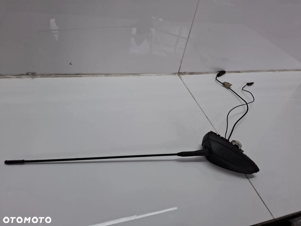 ANTENA DACHOWA RADIA MERCEDES SPRINTER W906 CRAFTER - 4