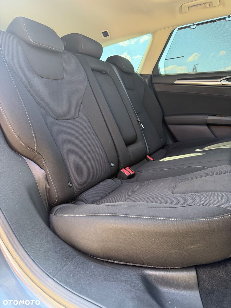 Ford Mondeo 2.0 TDCi Titanium - 29