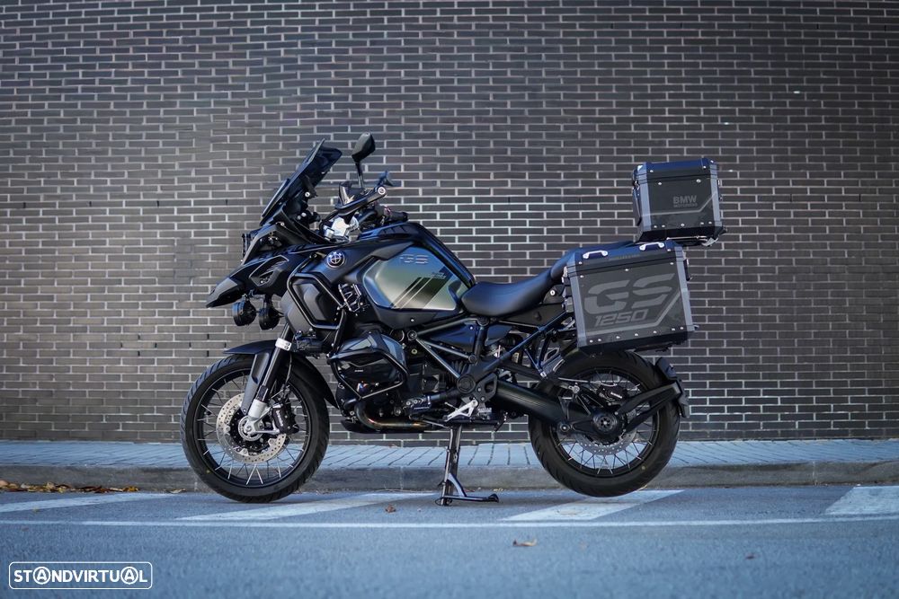 BMW R 1250 GS Adventure TRIPLE BLACK C/ AKRAPOVIC - 17