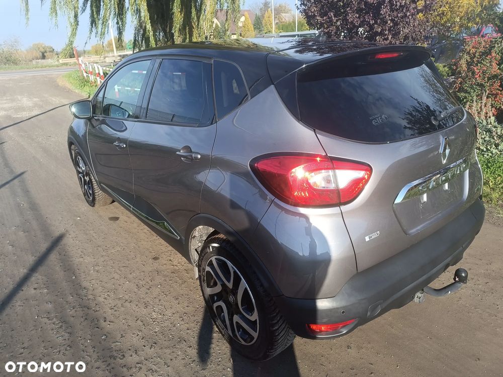 Renault Captur - 23