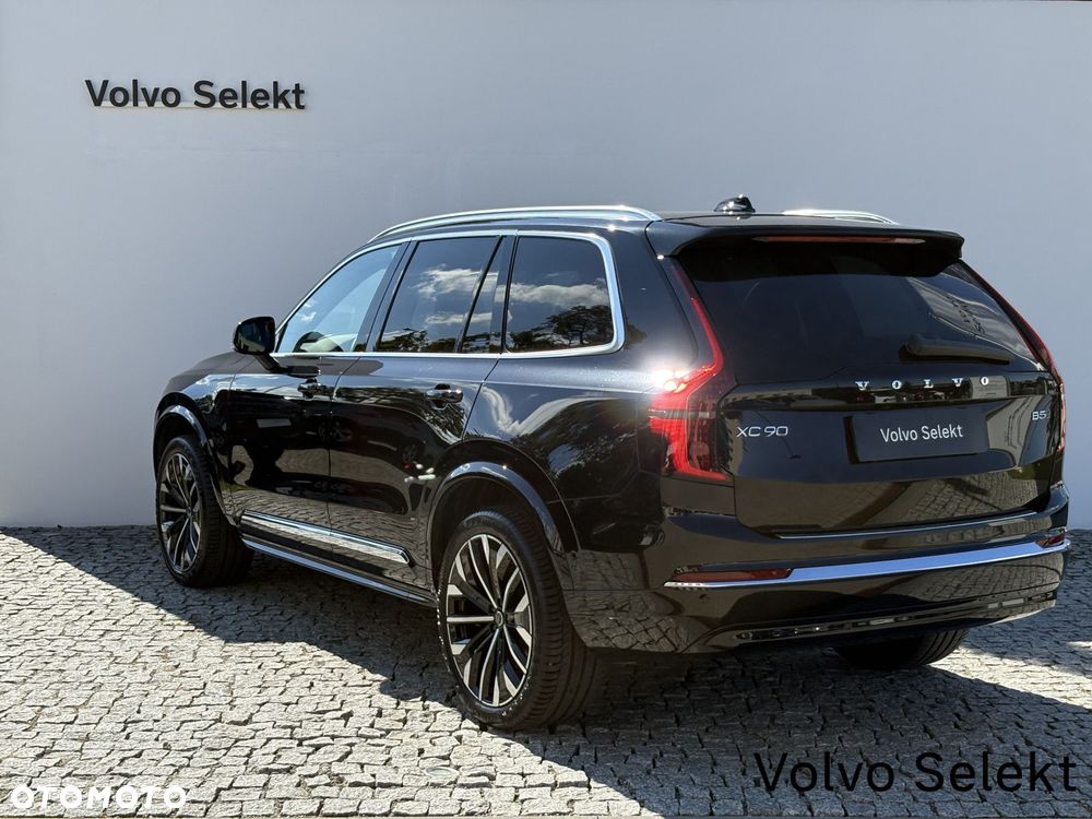 Volvo XC 90 - 7