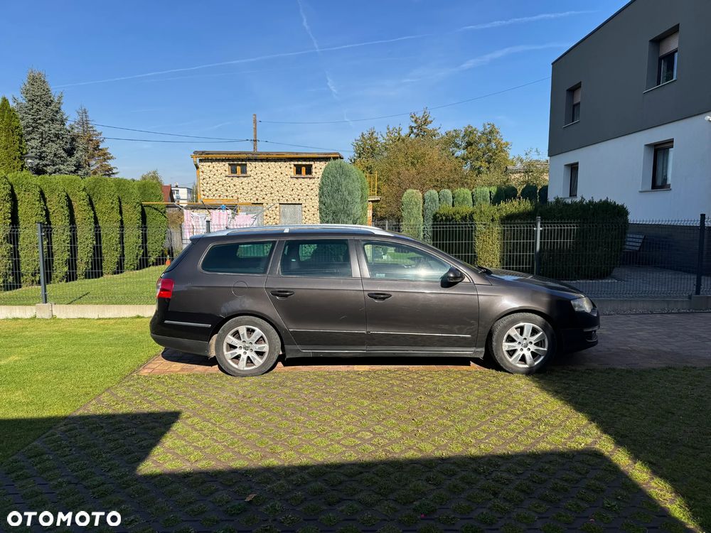 Volkswagen Passat 2.0 TDI 4Motion Highline - 4