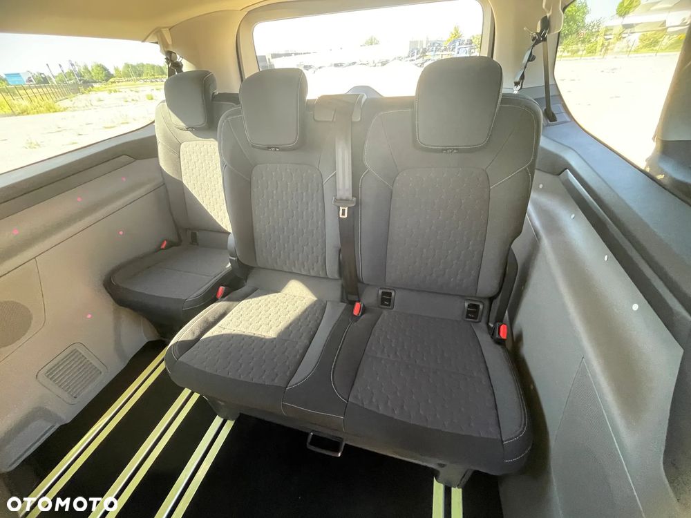 Ford Tourneo Custom 2.0 EcoBlue 320 L2 Titanium - 24