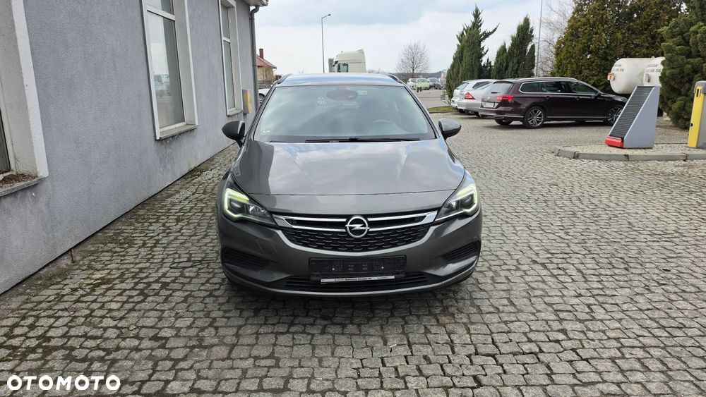 Opel Astra 1.6 D (CDTI) Start/Stop Business - 2