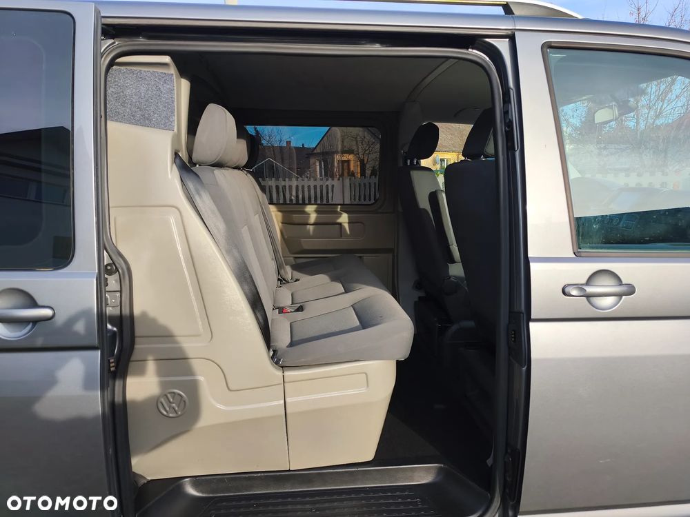 Volkswagen Transporter - 15