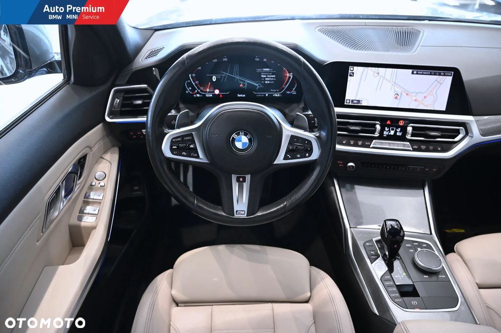 BMW Seria 3 330i xDrive M Sport sport - 10