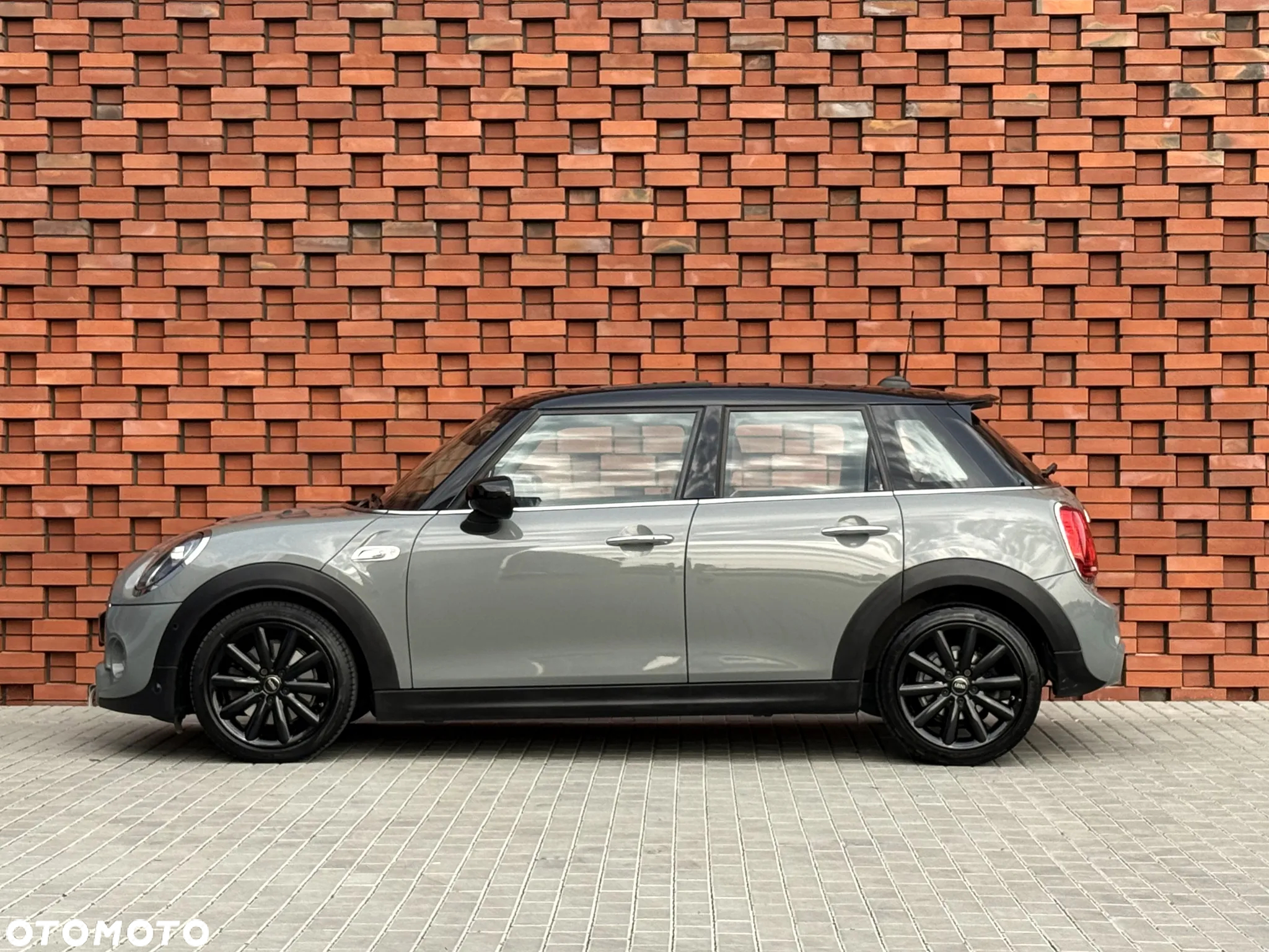 MINI Cooper S Standard - 4