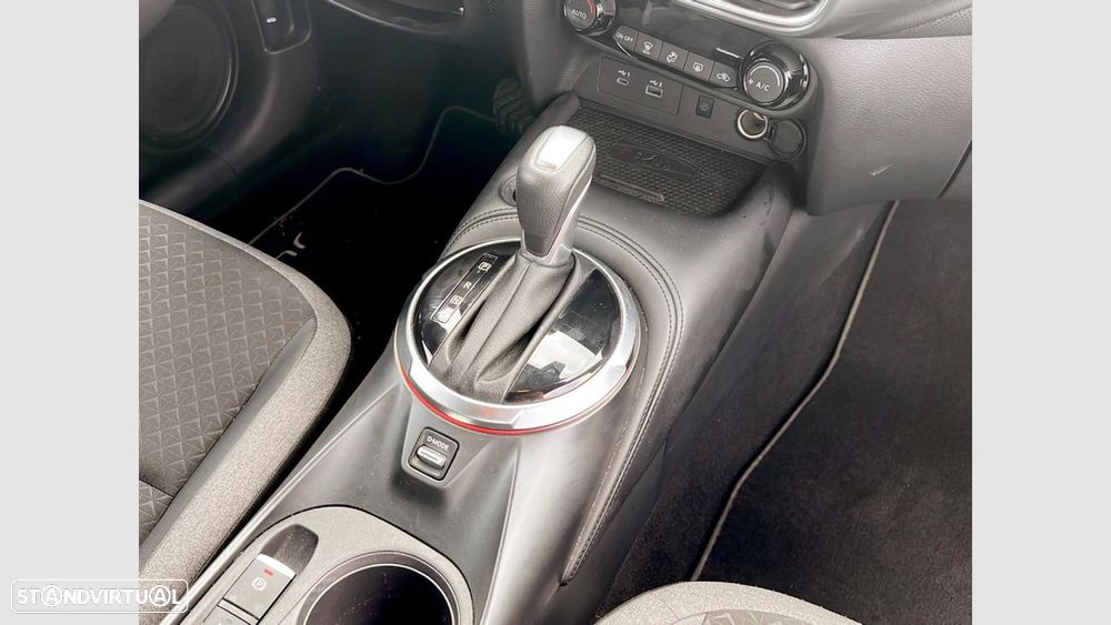 Nissan Juke 1.0 DIG-T N-Connecta DCT - 22