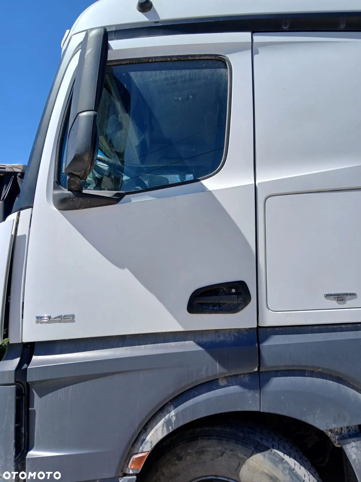 DRZWI STRONA LEWA PRAWA PRAWE LEWE MERCEDES ACTROS MP4 1845 - 1