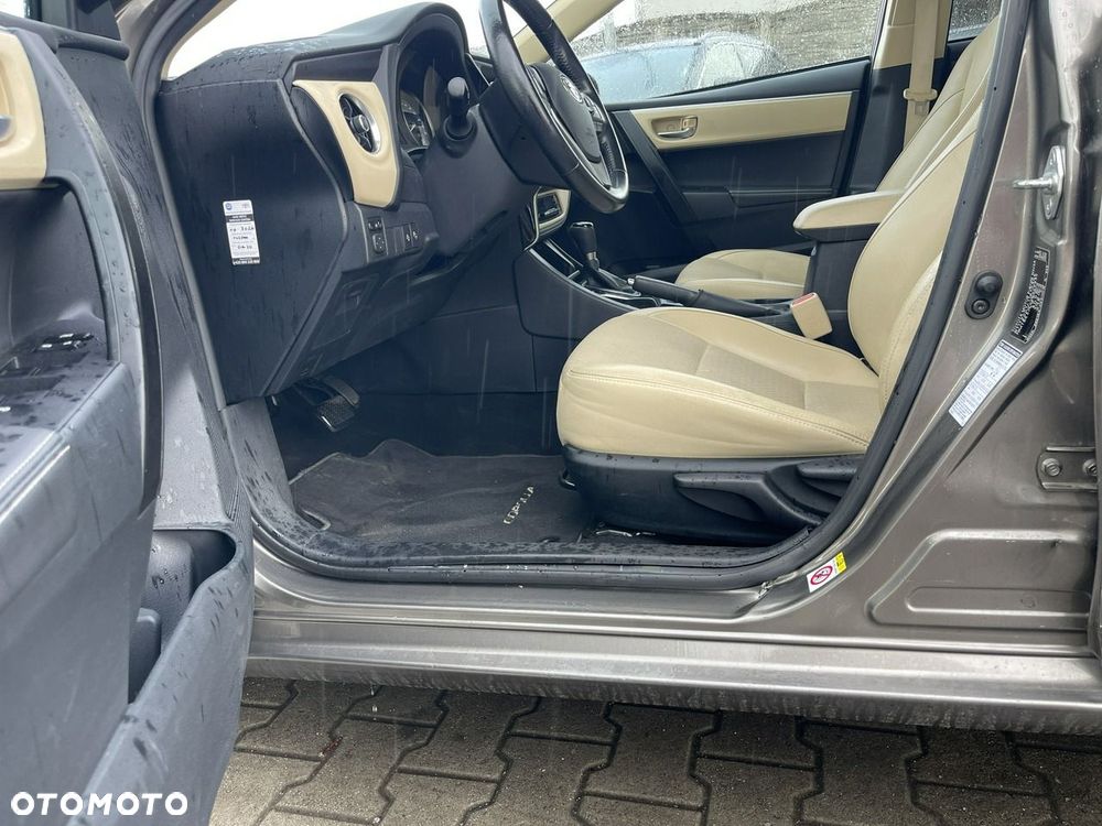 Toyota Corolla 1.6 Prestige MS EU6 - 7