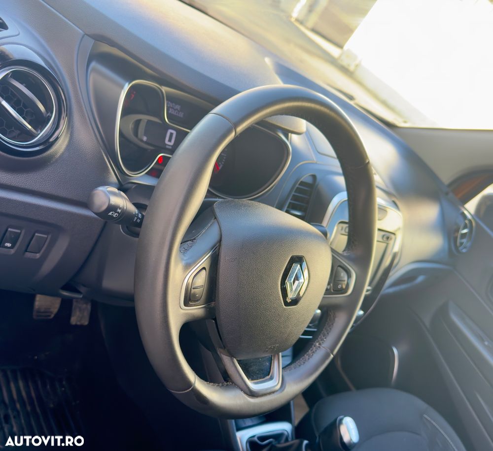 Renault Captur TCe Life - 9