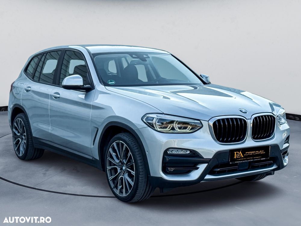 BMW X3 xDrive20i AT xLine - 1