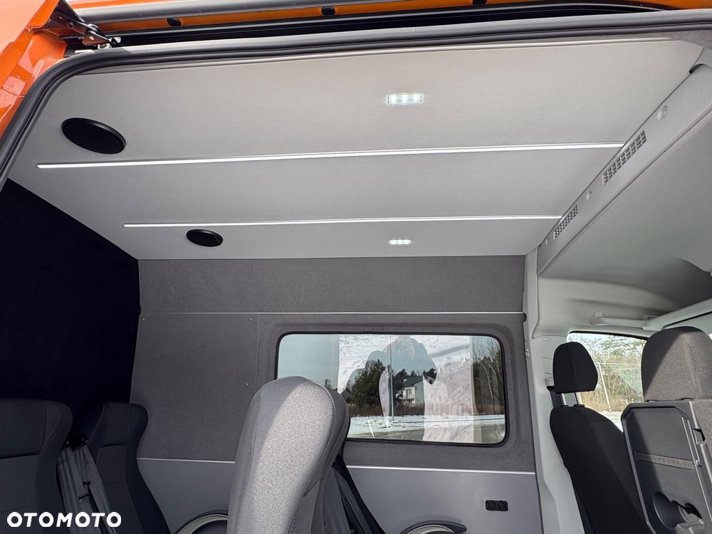 Volkswagen Crafter - 18
