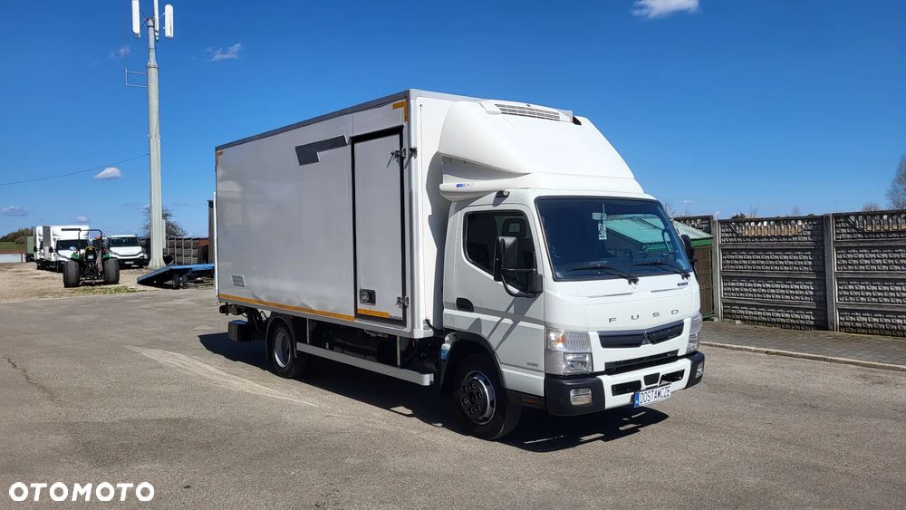 Mitsubishi Canter Fuso /Chłodnia/Mroźnia/kontener/ Izoterma/ Agregat Thermo King 450 e / Winda DHOLLANDIA 1500 KG / Mały przebieg tylko 91 tys Polski Salon ! - 18