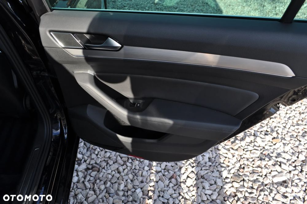 Volkswagen Passat 1.8 TSI (BlueMotion Technology) DSG Highline - 31