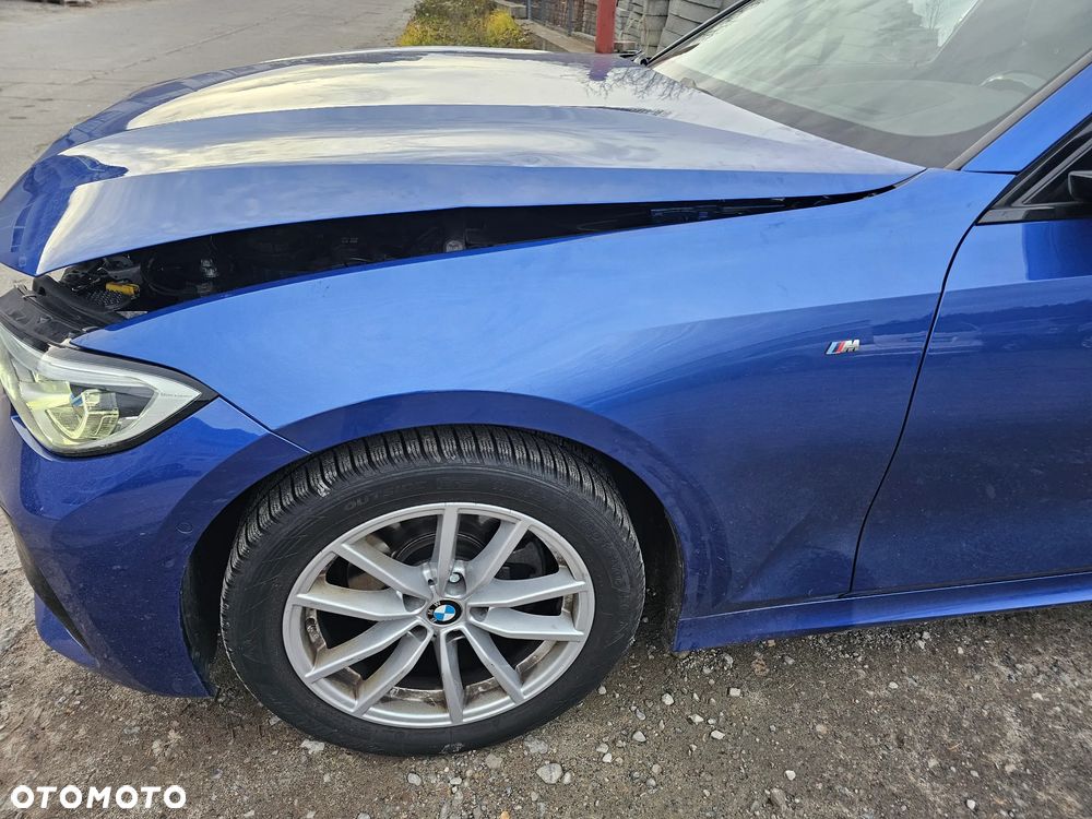 BMW Seria 3 320d xDrive Edition M Sport Shadow - 17