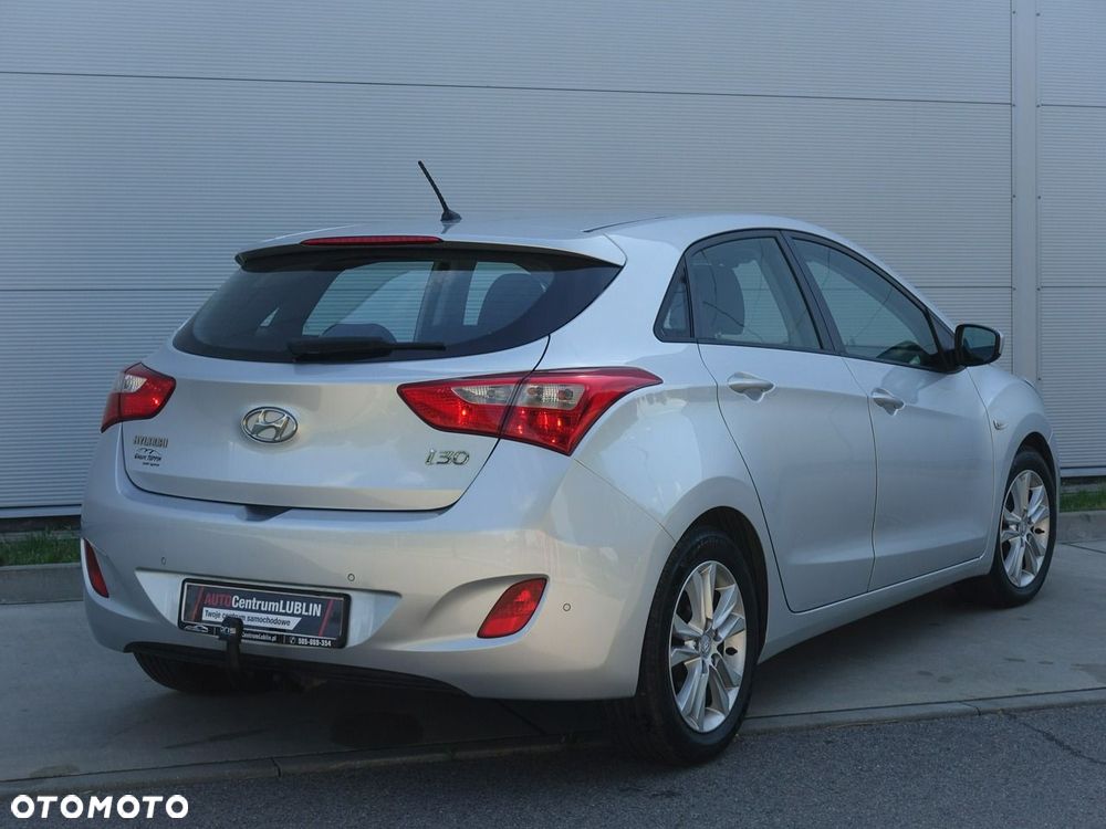 Hyundai i30 1.4 Premium - 9