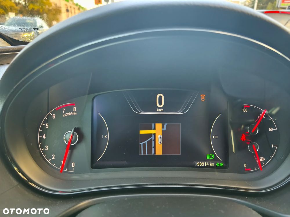 Opel Insignia 2.0 T SportsTourer 4x4 ecoFLEX Start/Stop - 11