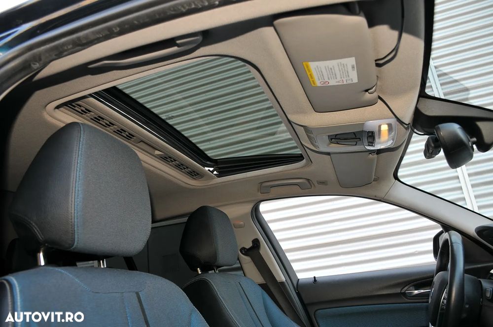 BMW Seria 1 120d Aut. - 10