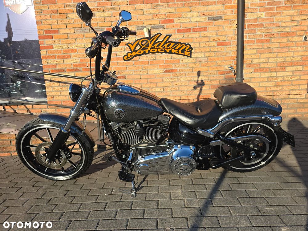 Harley-Davidson FXSB Breakout - 2