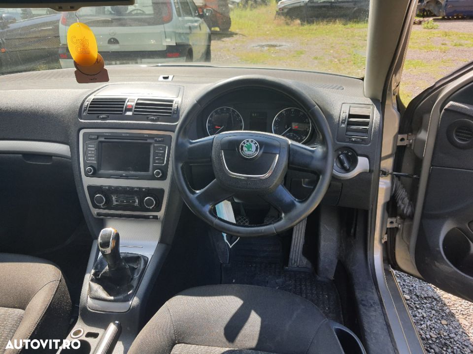 Motor Skoda Octavia  1.6 TDI  an 2011 Facelift. - 7