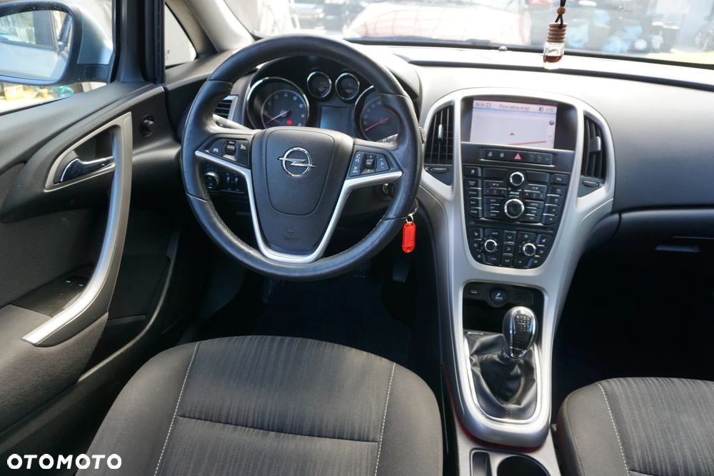 Opel Astra 1.4 Turbo Edition - 13