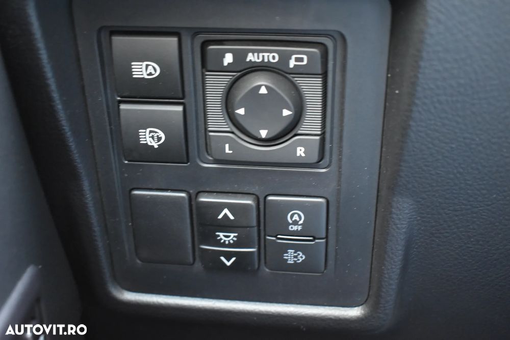 Toyota Land Cruiser 2.8l D-4D 204 CP A/T 7 locuri Luxury AVS Black - 14