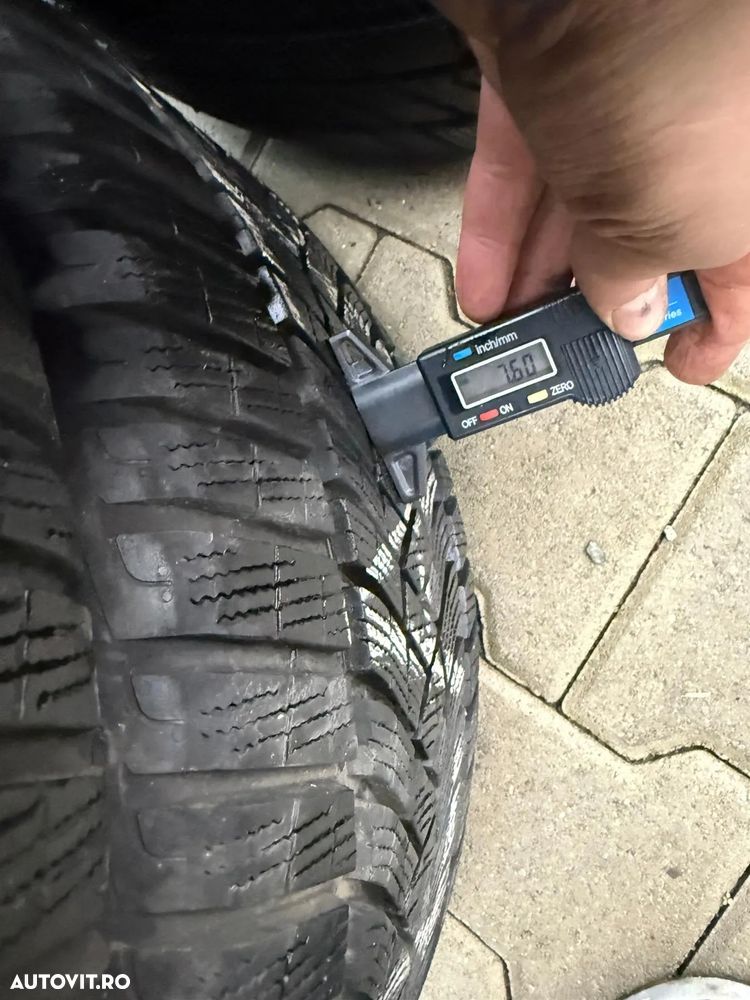 245 40 r18 iarna Goodyear - 2