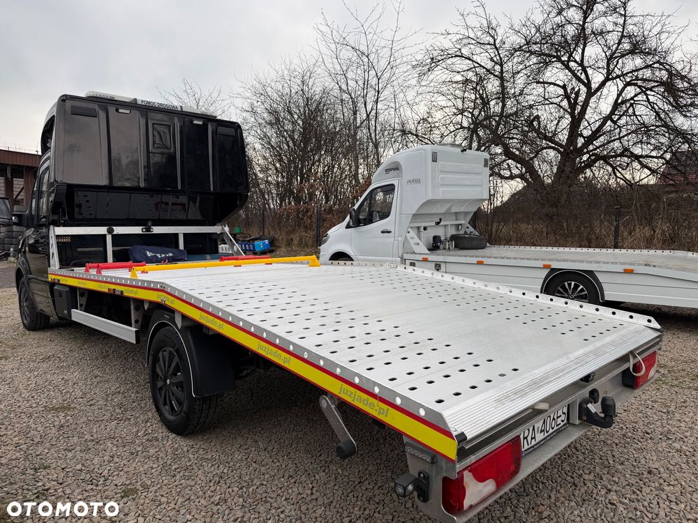 Mercedes-Benz Sprinter - 27