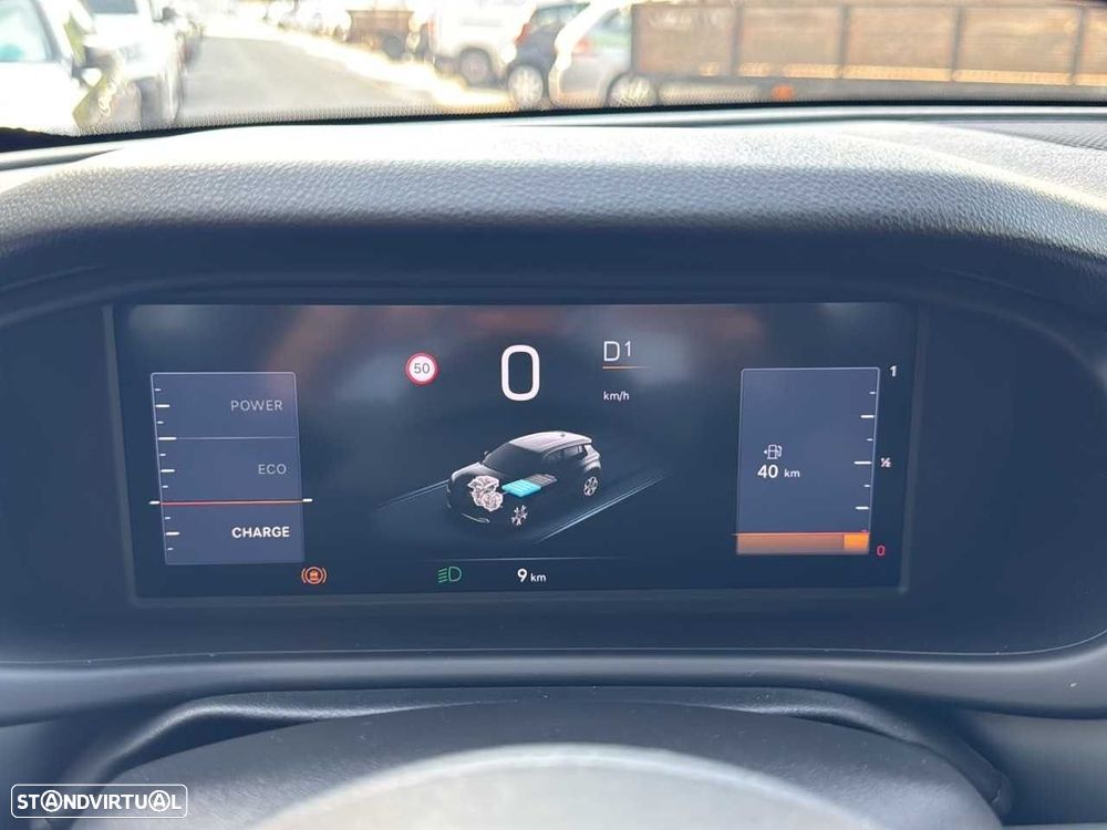 Jeep Avenger 1.2 e-Hybrid Summit DCT - 20