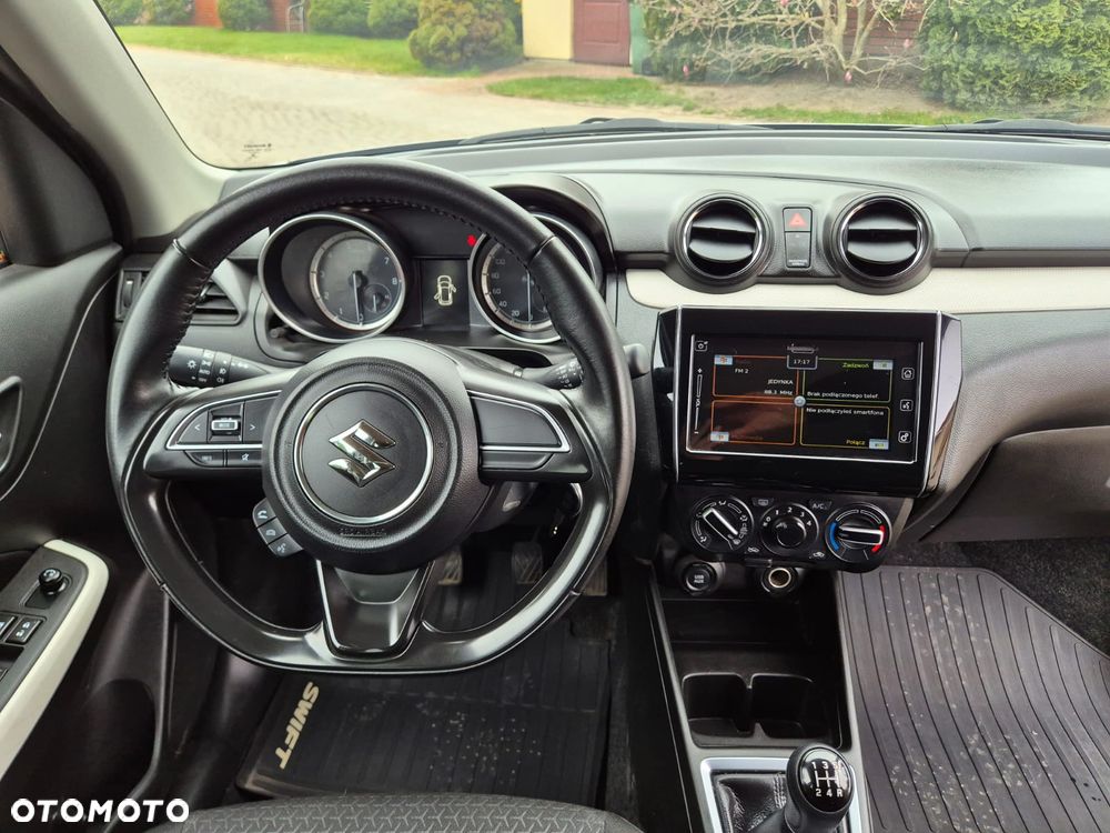 Suzuki Swift 1.2 SHVS Premium Plus - 7