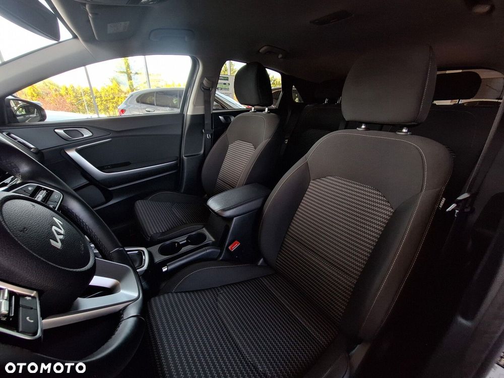 Kia Ceed 1.5 T-GDI M DCT - 20