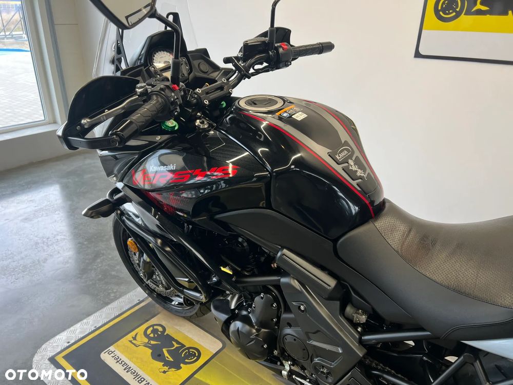 Kawasaki Versys 650 - 13